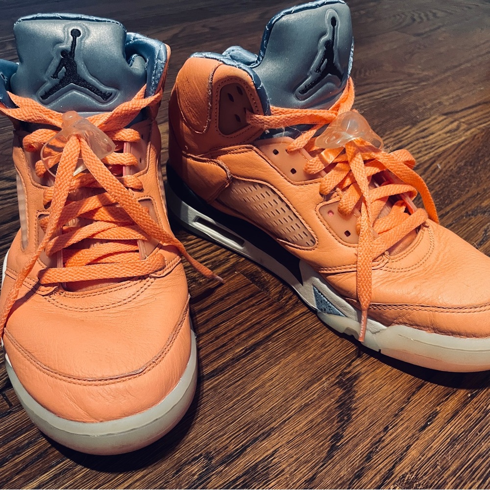 Limited edition Dj Khalid Jordan’s

On sale price listed!
